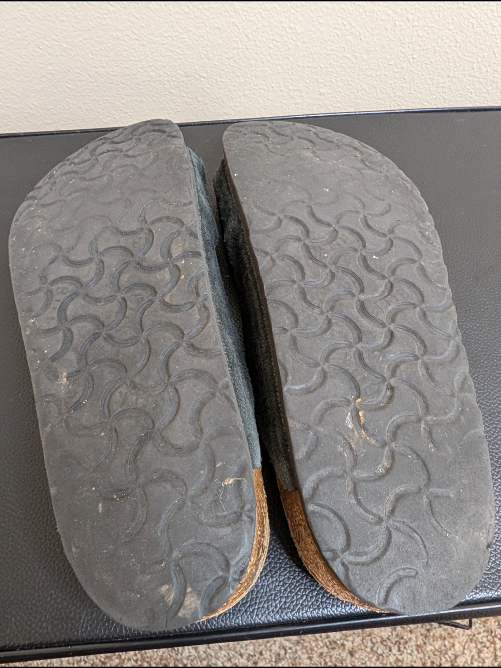 Birkenstock Arizona Black Suede Two Strap Slide Sandals EU 40 US Womens 9 - Picture 7 of 9